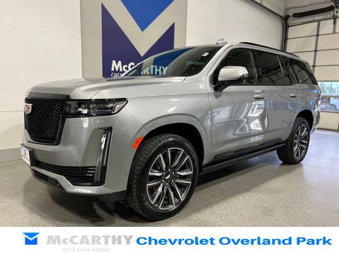 Used 2023 Cadillac Escalade Sport Platinum AWD/4WD image 9