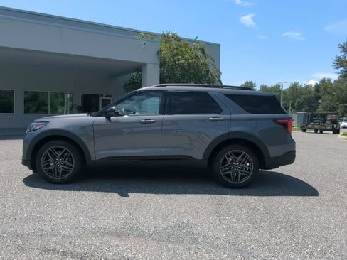 New 2026 Ford Explorer ST AWD/4WD image 8