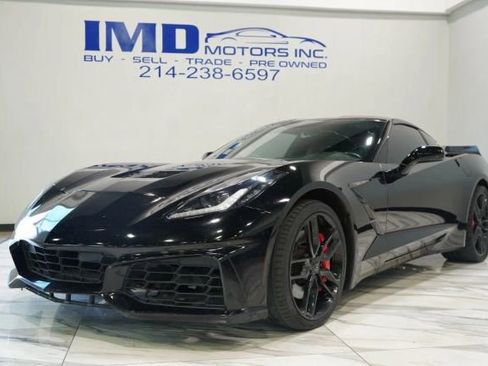 Used 2016 Chevrolet Corvette Stingray Coupe w/ Battery Protection Package RWD image 1