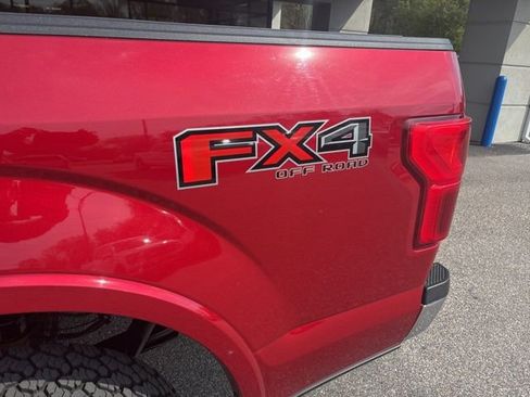 Used 2020 Ford F150 Lariat image 5