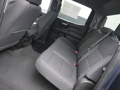 Used 2022 Chevrolet Silverado 1500 Custom w/ Safety Confidence Package RWD image 18