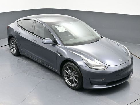 Used 2022 Tesla Model 3 Long Range image 46