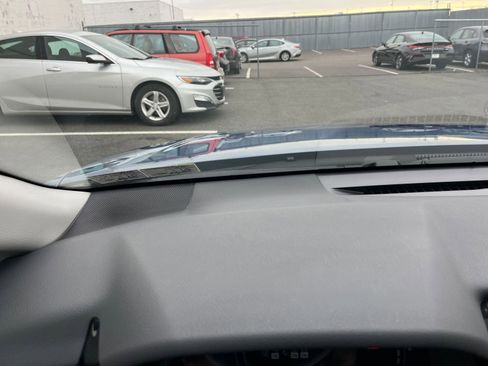 Used 2025 Toyota Camry LE image 17