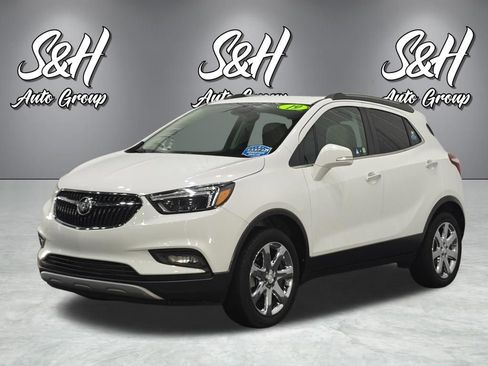 Used 2019 Buick Encore Essence w/ Experience Buick Package AWD/4WD image 14