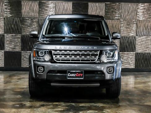Used 2015 Land Rover LR4 HSE LUX AWD/4WD image 6