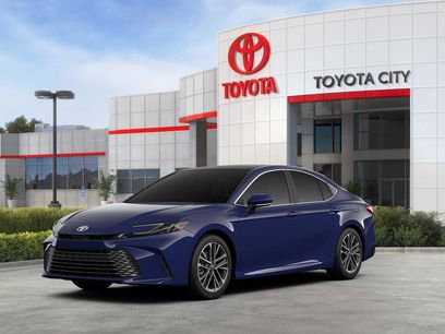 New 2026 Toyota Camry XLE w/ Premium Package