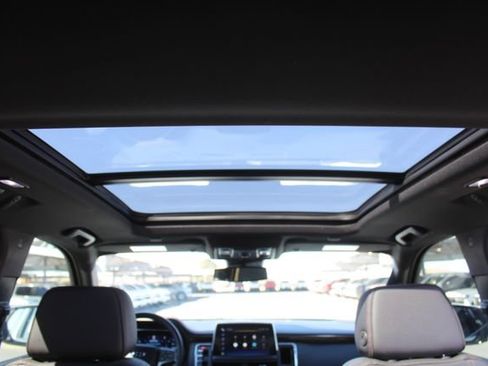 Used 2024 Chevrolet Suburban RST w/ Sport Performance Package image 21