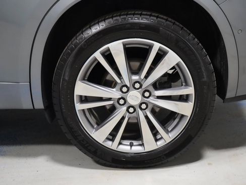 Used 2021 Cadillac XT6 Premium Luxury AWD/4WD image 33