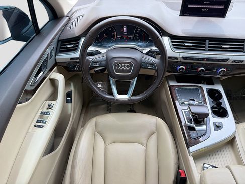 Used 2019 Audi Q7 2.0T Premium w/ Convenience Package AWD/4WD image 16