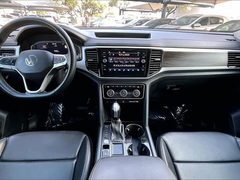 Used 2022 Volkswagen Atlas SE image 15