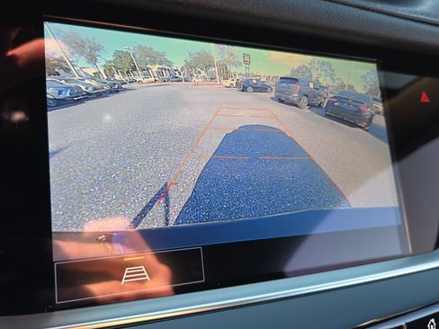 Used 2025 Cadillac XT5 Premium Luxury image 20