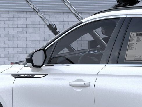 New 2026 Lincoln Corsair Premiere image 20