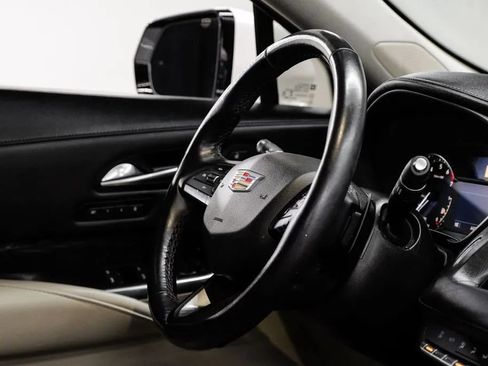 Used 2021 Cadillac XT4 Premium Luxury FWD image 20