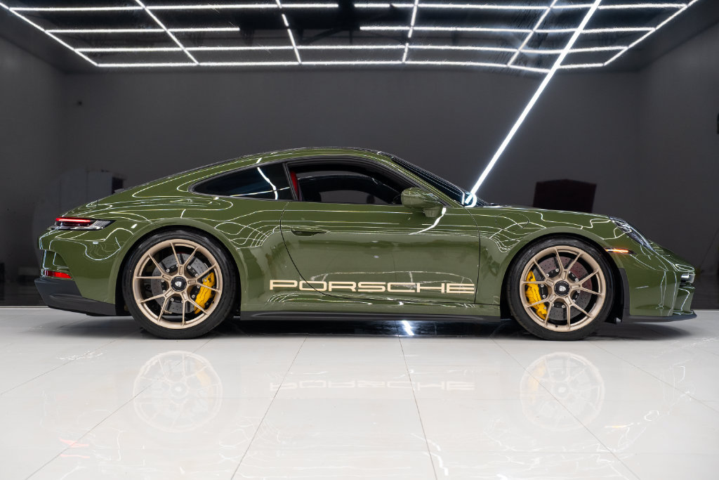 Used 2022 Porsche 911 GT3 RWD image 6
