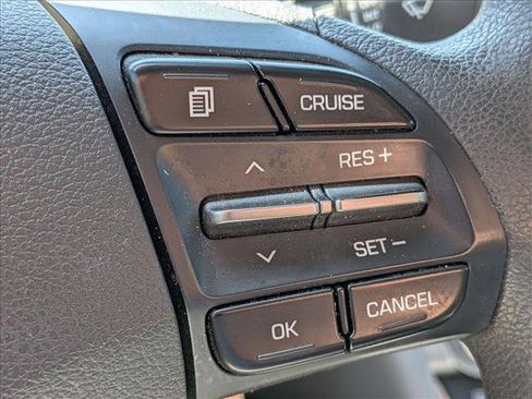 Used 2019 Hyundai Elantra SEL FWD image 10