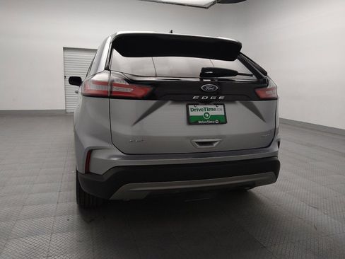 Used 2024 Ford Edge SEL image 6