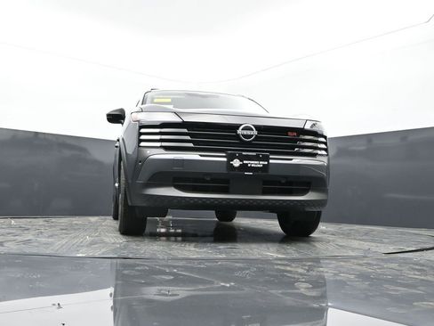 New 2026 Nissan Kicks SR w/ Cold Weather Package AWD/4WD image 26