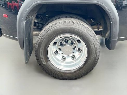 Used 2024 GMC Sierra 3500 Denali w/ Denali Reserve Package AWD/4WD image 40