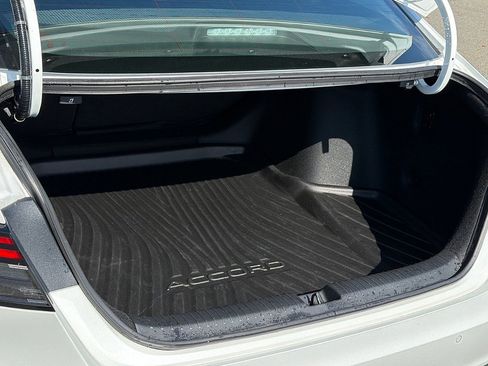 Used 2025 Honda Accord Touring image 28
