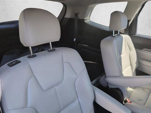 Used 2022 Kia Telluride EX w/ EX Premium Package image 21