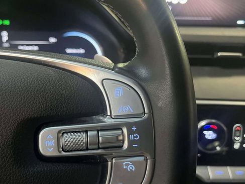 Used 2025 Genesis GV70 2.5T image 23