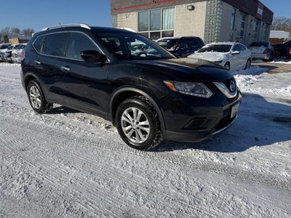 Used 2016 Nissan Rogue SV w/ SV Premium Package