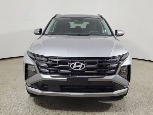 Used 2025 Hyundai Tucson SEL FWD image 3