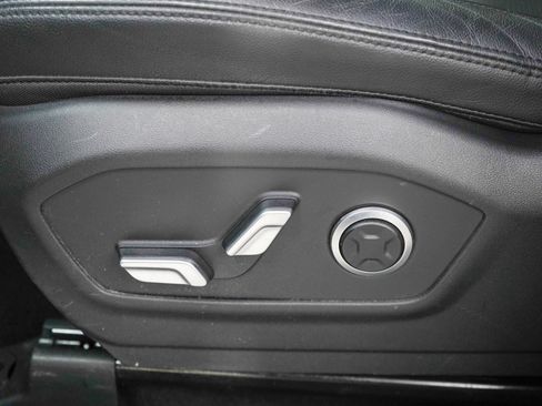 Used 2024 Hyundai Santa Fe Limited AWD/4WD image 25