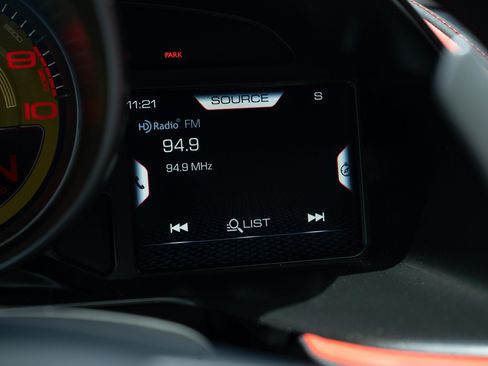 Used 2021 Ferrari 812 GTS RWD image 40