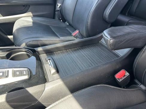Used 2017 Honda Pilot Elite image 25