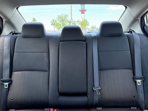 Used 2024 Nissan Altima 2.5 SV FWD image 7