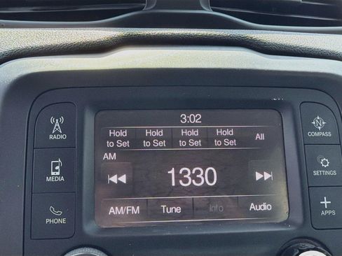 Used 2019 Jeep Renegade Sport AWD/4WD image 10