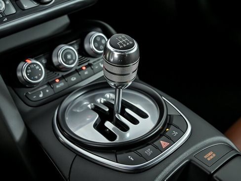 Used 2009 Audi R8 V8 AWD/4WD image 2