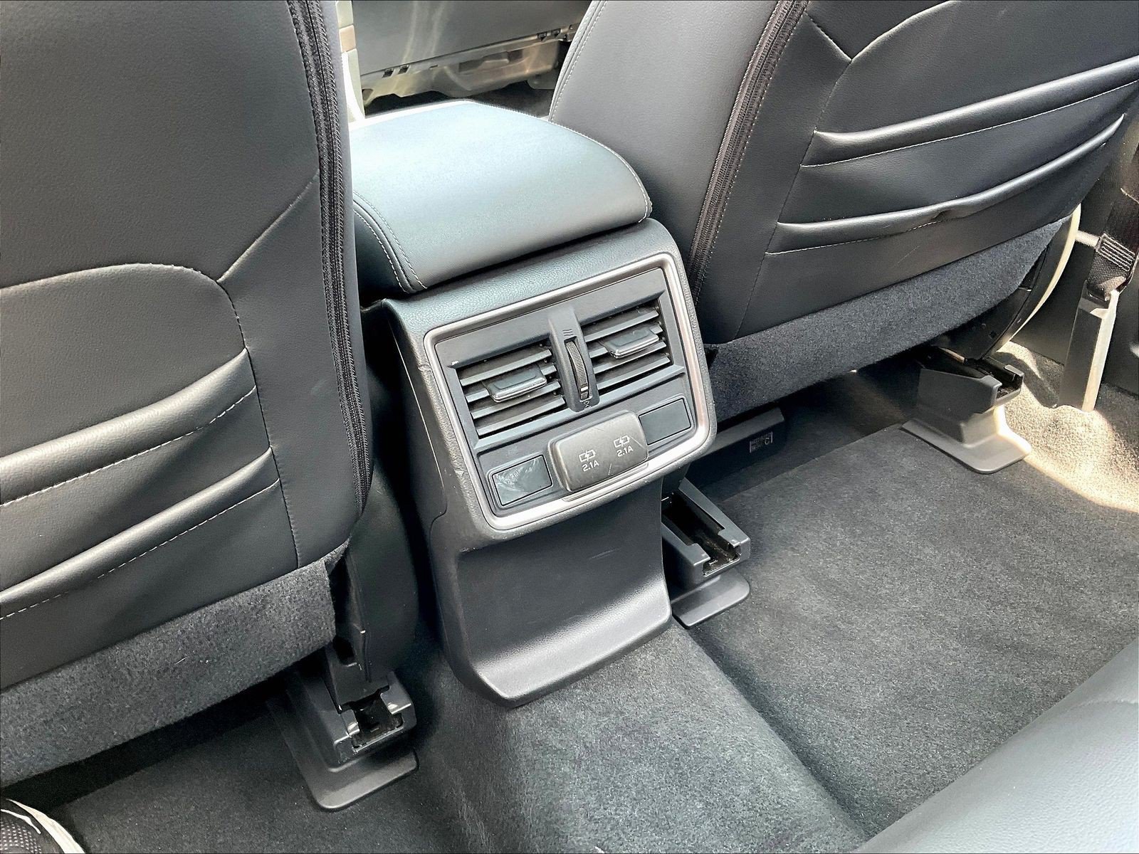 Used 2020 Subaru Forester Limited AWD/4WD image 10