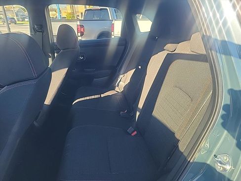 Used 2024 Honda HR-V Sport image 17