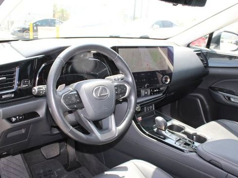 Used 2024 Lexus NX 350h AWD w/ Vision Package image 12