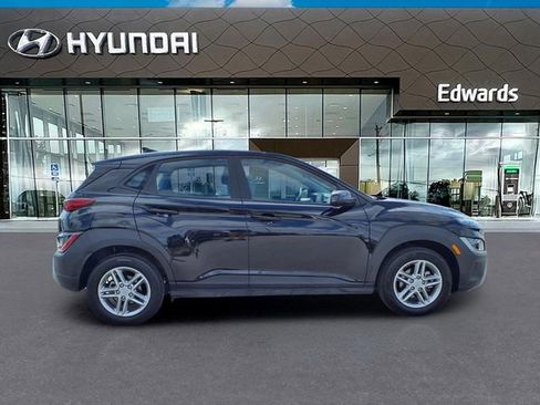 Certified 2023 Hyundai Kona SE FWD image 9