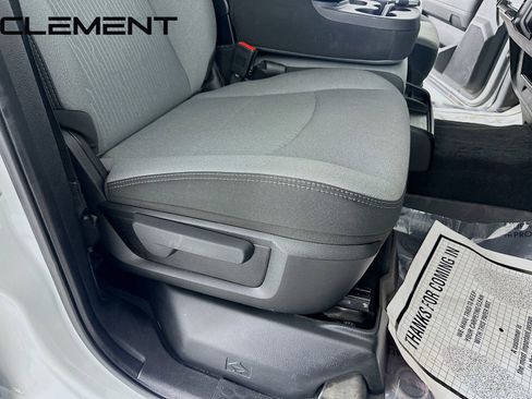 Used 2023 RAM 2500 Big Horn w/ Cold Weather Group image 32