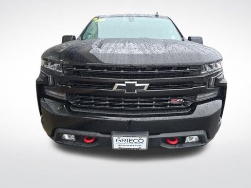 Used 2019 Chevrolet Silverado 1500 LT Trail Boss image 2