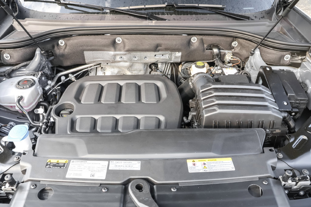 New 2027 Volkswagen Atlas SEL R-Line AWD/4WD image 48