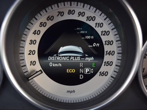 Used 2014 Mercedes-Benz E 350 Sedan image 69