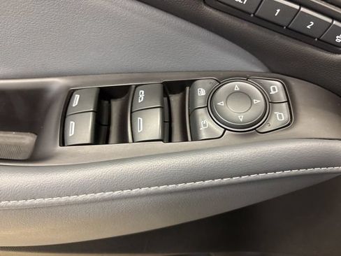 Used 2020 Buick Enclave Premium w/ Sun and Sites Package AWD/4WD image 41