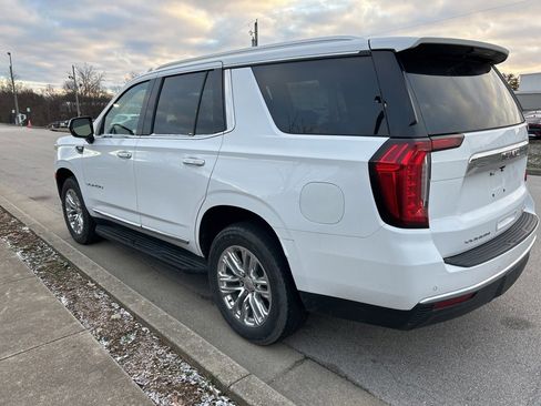 Used 2023 GMC Yukon SLT image 4
