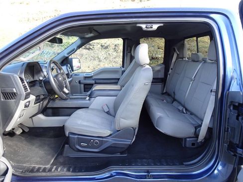 Used 2015 Ford F150 XLT w/ Equipment Group 302A Luxury image 22