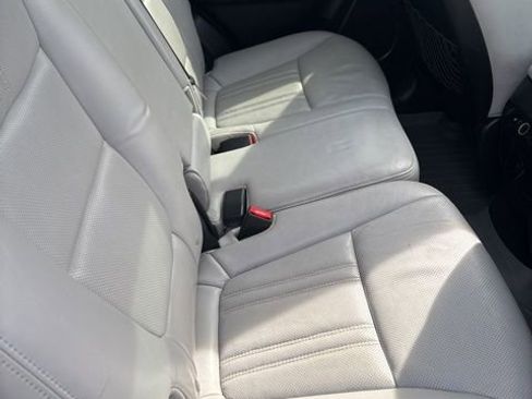 Used 2014 Kia Sorento SX w/ 3rd Row Package image 40