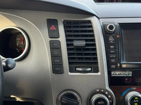 Used 2013 Toyota Tundra Platinum AWD/4WD image 15