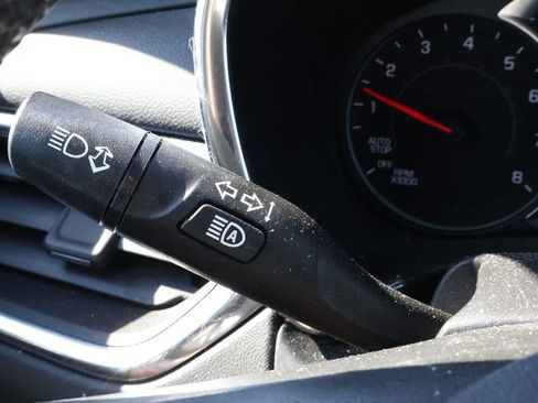 Used 2023 Chevrolet Equinox LT FWD image 21