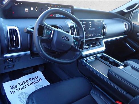 New 2026 Ford Expedition Max Platinum w/ Stealth Appearance Package image 9