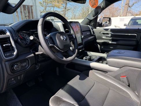 Used 2025 RAM 1500 Laramie image 14