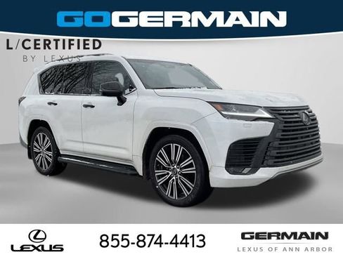 Used 2023 Lexus LX 600 4WD w/ Luxury Package image 10